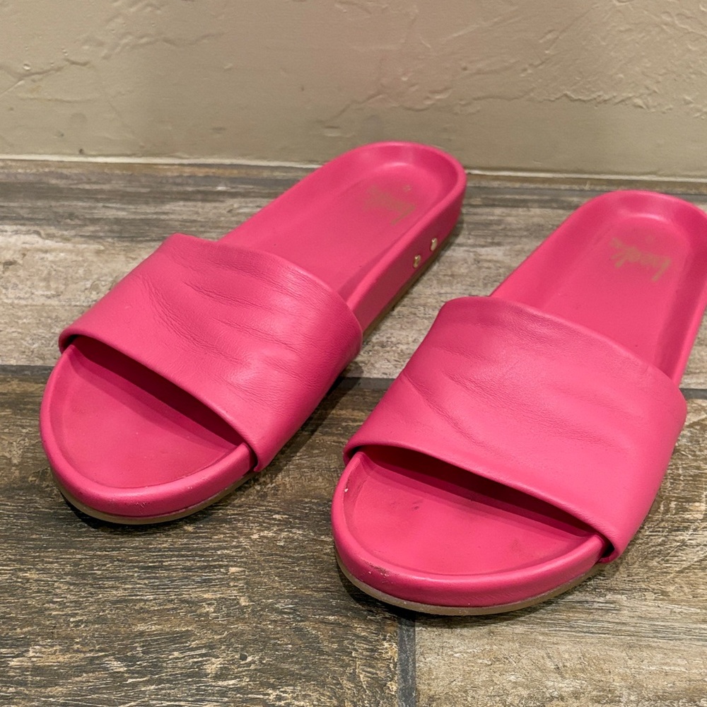 Beek Leather Slide Sandals